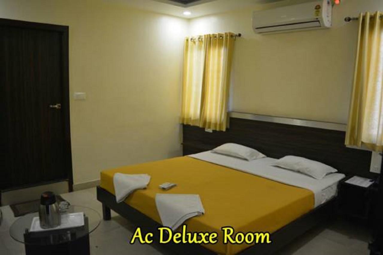 Hotel Green Tree Rāipur Εξωτερικό φωτογραφία