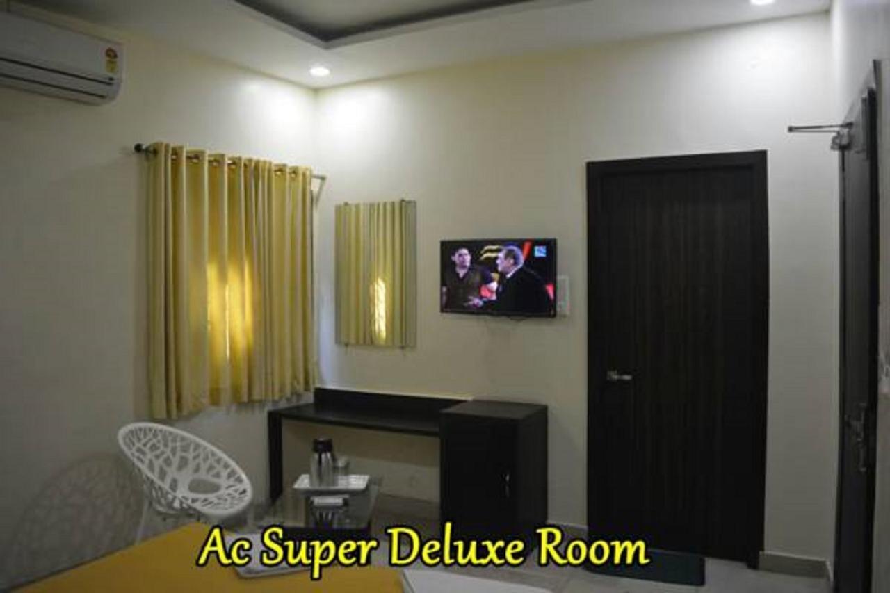 Hotel Green Tree Rāipur Εξωτερικό φωτογραφία